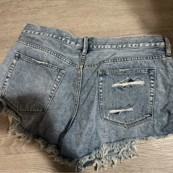 Free People shorts - Picture 2 of 3